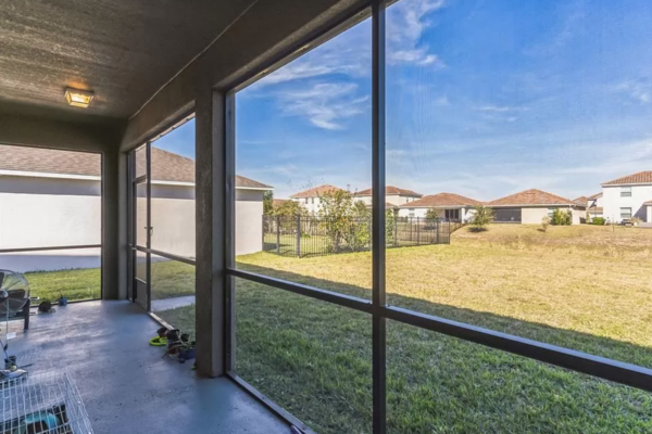 Beautiful 2 story house in Davenport FL to be sold at a good price by Rocket Estate Builders